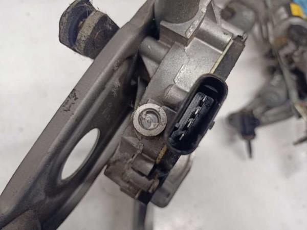 MOTEUR D ESSUIE GLACE BMW F30/F31 - Vue 4